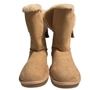 Arizona Warm Winter Sierra Boots Never Worn